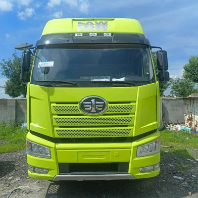 FAW Jiefang J6p420HP Diesel 6X4 Traktor Truck met 600L brandstoftank en betaalbaar