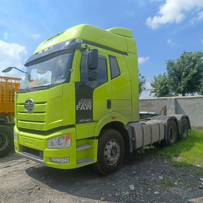 FAW Jiefang J6p420HP Diesel 6X4 zware trekker voor het slepen van een halve aanhangwagen Promotie