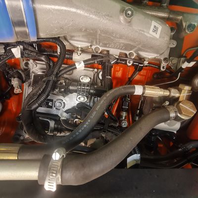 Handgestuurd type Auman Traktortruck met luchtophanging Gebruikt dumptruck model