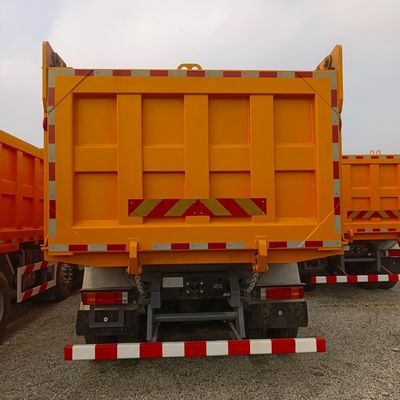 Voorste opheftype 470 pk dumptruck met stuur- en dumptype
