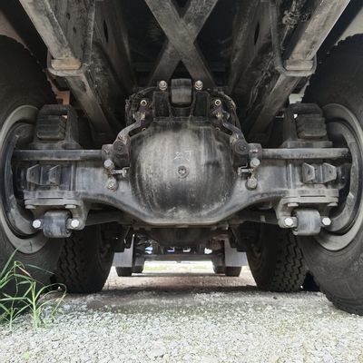 31-40t Delong X5000 8X4 dumptruck met banden en koolstofstaal