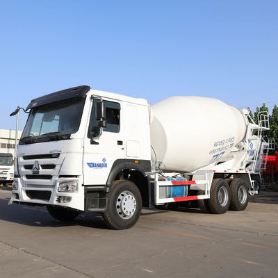 2m3 8m3 12m3 4X2 /6X4/8X4 mobiele tanktruck HOWO handmatige dieseltruck gemonteerd mengtransport met CCC CE
