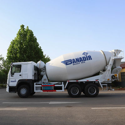 2m3 8m3 12m3 4X2 /6X4/8X4 mobiele tanktruck HOWO handmatige dieseltruck gemonteerd mengtransport met CCC CE