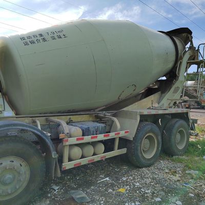 Shacman Sinotruk Chassis Hydraulisch stuur Betonmengtruck en verzendkosten