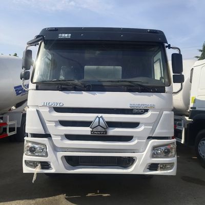 Sinotruk Betonmengtruck voor zware constructies met 10245x2496x3450m Grootte