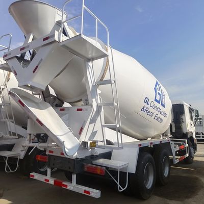Sinotruk Betonmengtruck voor zware constructies met 10245x2496x3450m Grootte