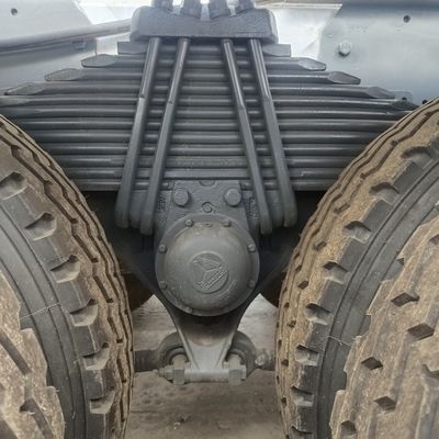 Sinotruk Betonmengtruck voor zware constructies met 10245x2496x3450m Grootte