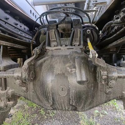 Gepersonaliseerde ISO9000-certificering Delong F300 zware hydraulische cementmengtruck