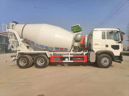 Sinotruk Chassis Hydraulische stuurinrichting Betonmixer met 8 verplaatsingen en 400 pk