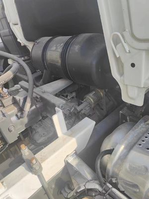 Sinotruk Chassis Hydraulische stuurinrichting Betonmixer met 8 verplaatsingen en 400 pk