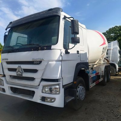 Off-Road Hydraulische Cement Mixer Truck met aangepaste kleur en prestaties van Sinotruk