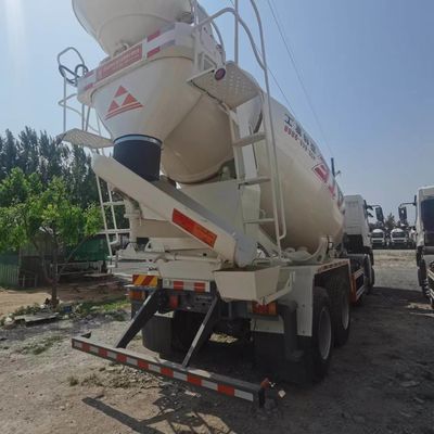 Hydraulische stuurbekrachtiging Gebruikte cementmixer Truck Howarth Steyr Motor 350 10245x2496x3450m