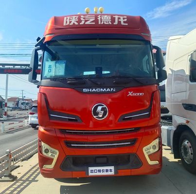 Euro5/Euro6 Shaanxi Automobile Delong X6000 Diesel traction truck met 1000L brandstoftank