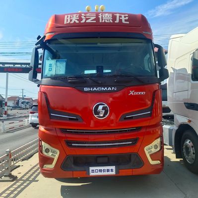 DelongX6000 Diesel traction truck &gt; 450 pk voor het trekken van een stevige halve aanhangwagen