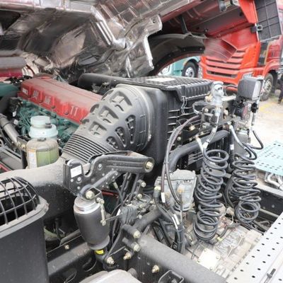 Haowo Cnhtc zware cementmengtruck Sinotruk Betonmenger voor B2B-aankopen