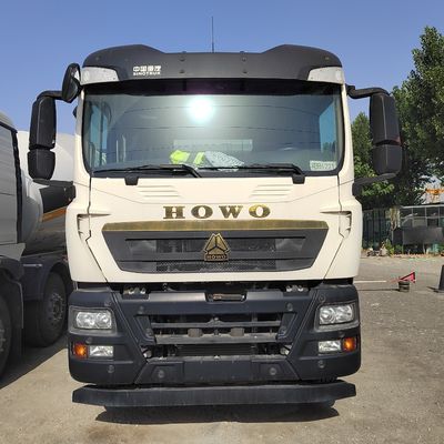 8X4 Sinotruck HOWO 350HP 371HP12-15 kubieke Betonmixer Truck met en zonder buizenbanden