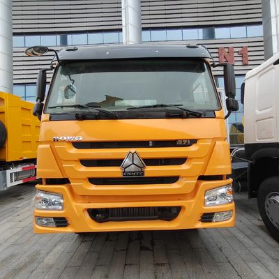 Carbon Steel Cargo Box Krachtige Hydraulische Dump Truck met Sinotruk Chassis 6 maanden