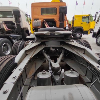 Voorste lift- en dumptype mijnbouwtransporter met 371 pk vermogen en grote capaciteit