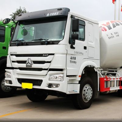 Sinotruk chassis en 400 pk De ideale voorgevoerde mixer truck voor zware constructie