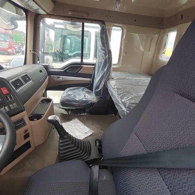 Handgeschakelde transmissie type 3m3-14m3 Betontruckmixer voor bouwmachines