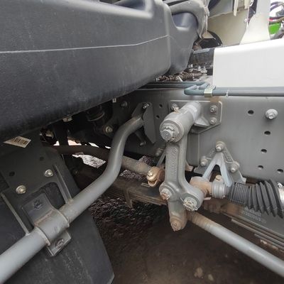 6X4 Nx 8m3 Sinotruk zware constructiebetonmengtruck met 8 verplaatsingen