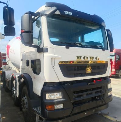 Industriële mengtruck met hydraulisch stuursysteem en 8 verplaatsingen voor het mengen