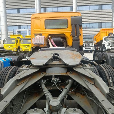 Krachtige sleepcapaciteit en verkoop van HOWO371HP6X4 trekkertruck met Seco-levering