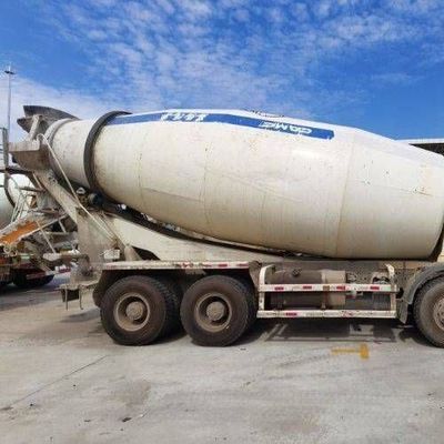 Brandstof- 6x4 Hydraulisch stuur Sinotruk 2m3 Betonmixer Truck voor zware toepassingen