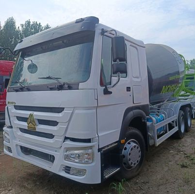 Handgeschakelde HOWO 380HP 12m3 Euro 3 6X4 Zware betonmengtruck met banden