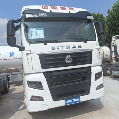 1000L brandstoftank CNG-tractortruck voor vrachtvervoer aangedreven door 480 pk motor