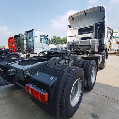 ISO-gecertificeerde zware HOWO-tractortruck voor industrieel vervoer en mijnbouwapparatuur