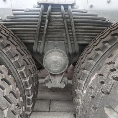 Direct 12m3 betonmengtruck met Sinotruk-chassis en ISO9000-certificering