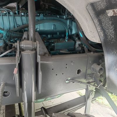 banden zware werkzaamheden 12m3 cementmixer truck met Sinotruk chassis en power assistance gemaakt