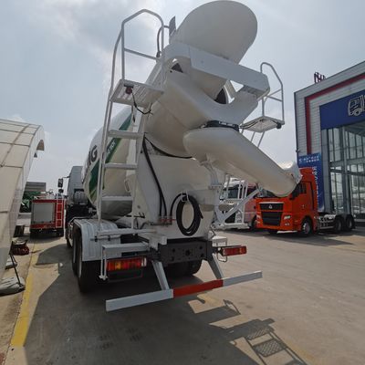 Vervaardiging van elektrisch bediende, met hulp van de stuurfunctie bediende zware mengtruck met banden en Euro 3-emissienorm