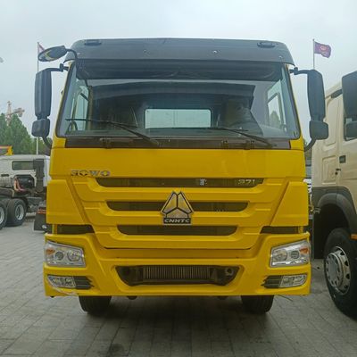 371 HOWO Diesel trekkerkop met comfortabele luchtophangstoel en 6×4 aandrijflijn