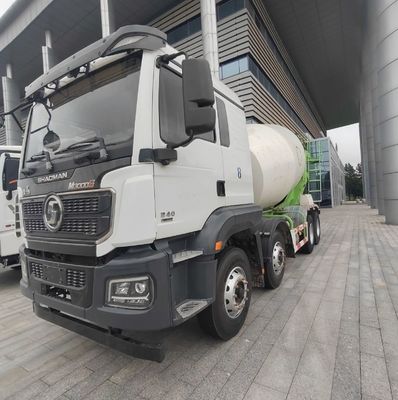 Draagbare cementmengtruck met hydraulisch stuur en krachtondersteuning