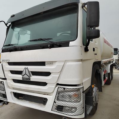 Sinotruk Chassis 20tons Gebruikte HOWO 6X4 Waterlevering Truck Watertanker Truck met band