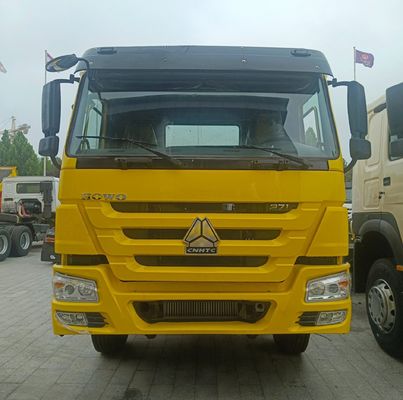 Verbeterde brandstofefficiëntie kenmerken 2024 Sitrak Tractor Trailer met 6.8x2.5x3.8m Grootte
