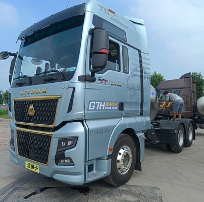 Shandeka 630HP Tractor 6 * 4/4 * 2/6 * 2 8.25m*2.55m*3.96m met 8.25m*2.55m*3.96m Grootte