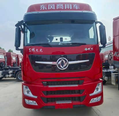 Dongfeng Tianlong 6X4 LNG-gastractor met 580 pk in Sinotruk-chassis