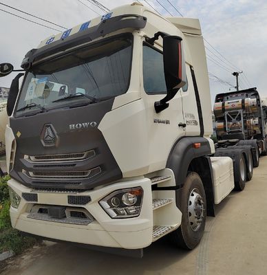 bandenontwerp buisloze aangepaste tweedehands Sinotruck Sitrak HOWO 6X4 CNG-tractor