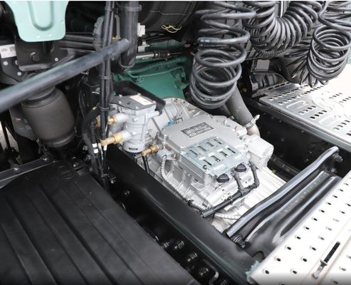 8800.000kg Bruto Gewicht 580 pk LNG FAW 6*4 en 4*2 Traktortruck met een laadvermogen van 31-40 t