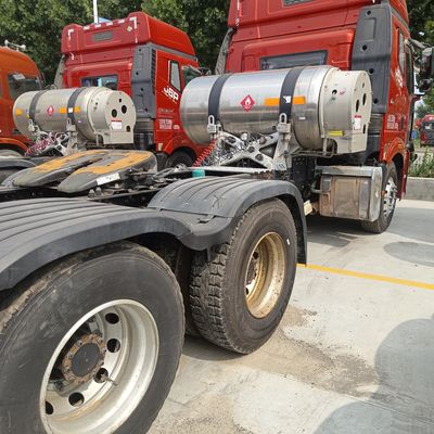 Verkoop van bandengas 6X4 vrachtwagen met handgeschakelde versnellingsbak en laadbak van koolstofstaal