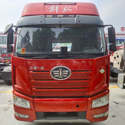 Goedkope tweedehands vrachtwagen met hydraulisch stuursysteem en ECE-certificaat