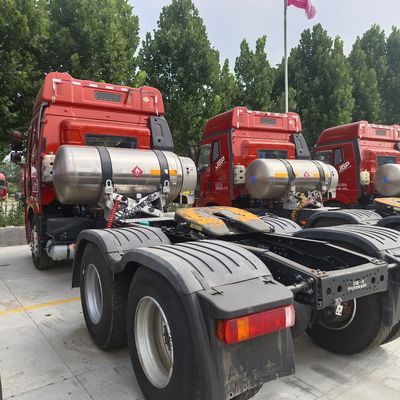 CA4250P66M25T1E6 6X4 trekkertruck met stuurondersteuning en DOT-certificering