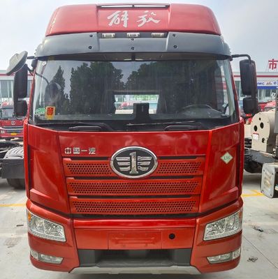 Versatile J6p sleeptruck 510 pk pk en 31-40 t laadvermogen voor Versatile