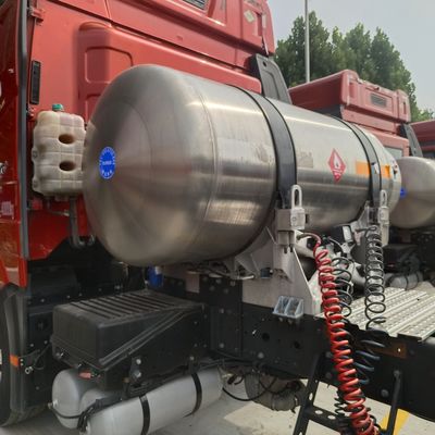 Versatile J6p sleeptruck 510 pk pk en 31-40 t laadvermogen voor Versatile