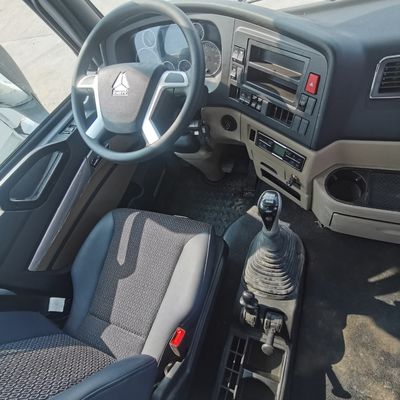 ISO-gecertificeerde oplegger voor het slepen van zware voertuigen Sinotruk HOWO 6800*2500*3200