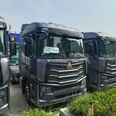 Haowo LNG-tractortruck 6*4/4*2/6*2 De perfecte oplossing voor zwaar vervoer
