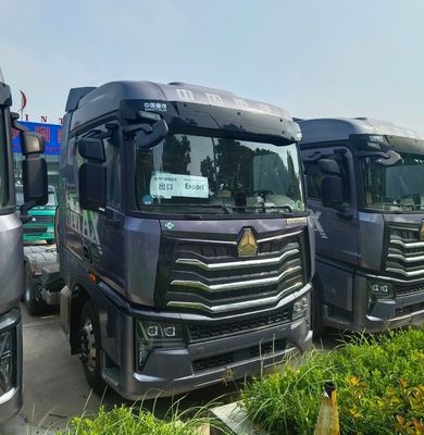 Haowo LNG Traktor Truck 580HP tot 700HP Traktor met aangepaste aandrijflijn 6×4